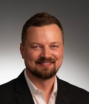 Maximilian E. Ratycz innovo Bau GmbH